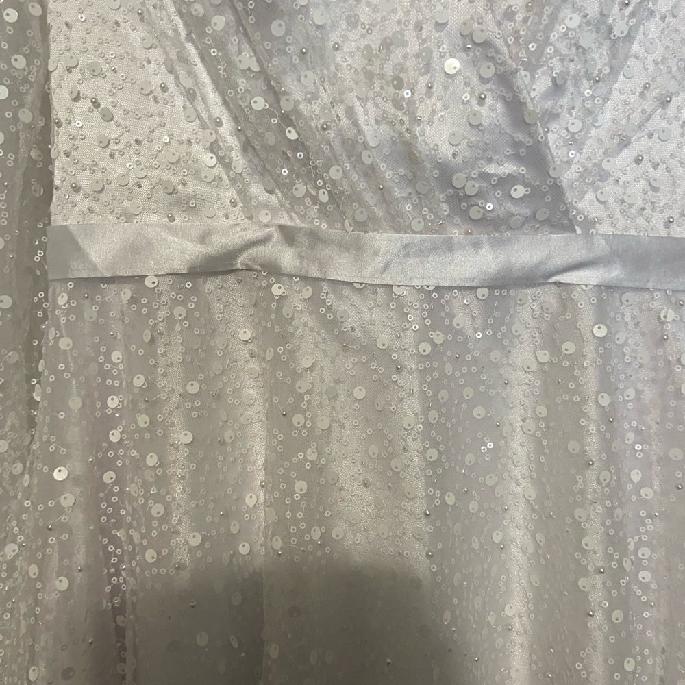 NWT Merry’s White wedding Dress Long Sleeve size 6 - Picture 4 of 9